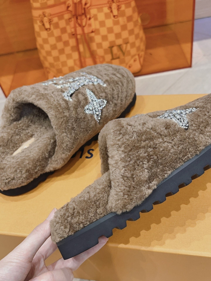 Louis Vuitton Slippers